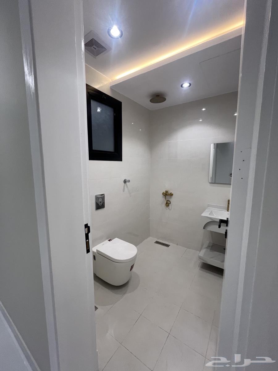 للبيع شقه دور ثاني الشفا مدخل خاص64349835384835112