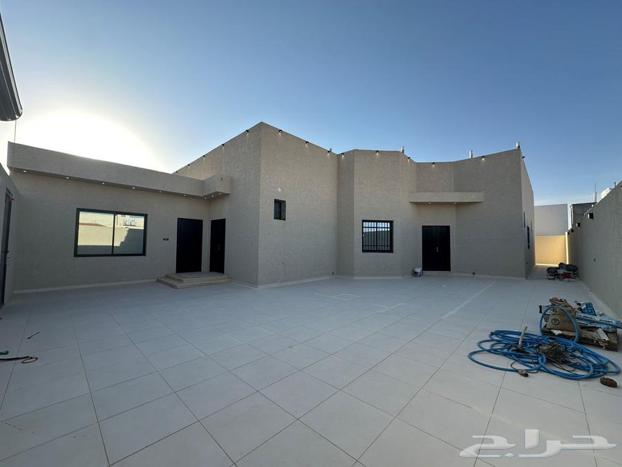 للبيع دور بحي المدائن قبل الكبري 650 الف64349887090051111