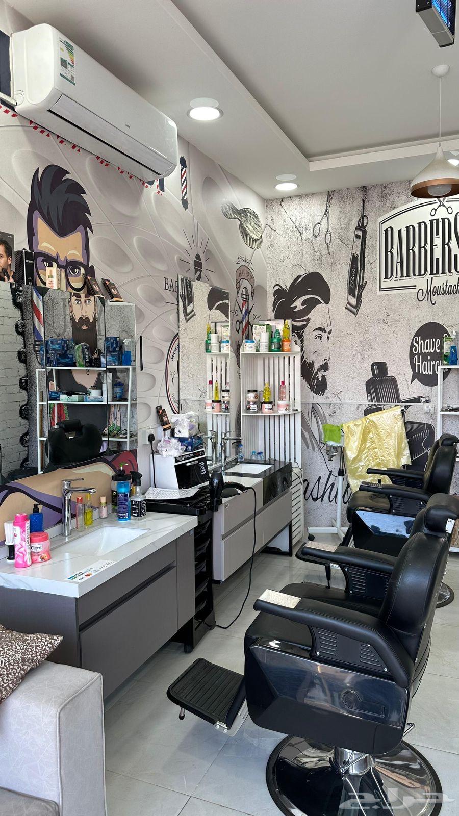 حلاق للإيجار او للتقبيل ومتبقي ايجار 4 شهور64612090640001111