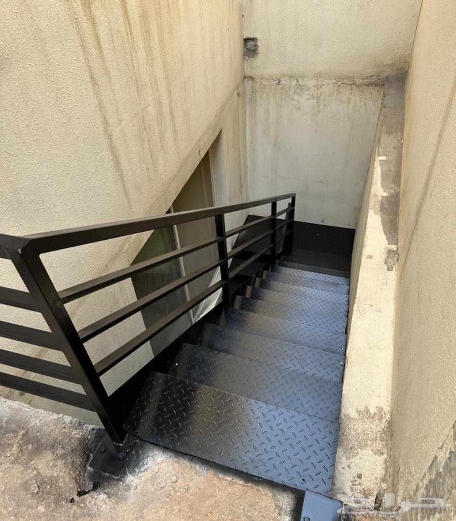 درج حديد سلم حديد سلم خارجي درج خارجي64260122124289114