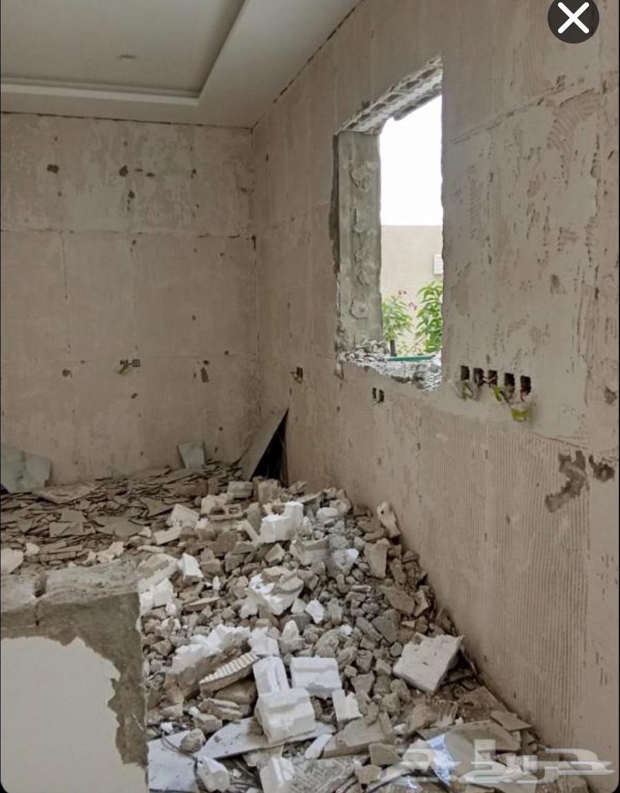 Workers for demolition and renovation in Riyadh, contractor for concrete demolition, wall demolition, ceramic installation64264180335233112