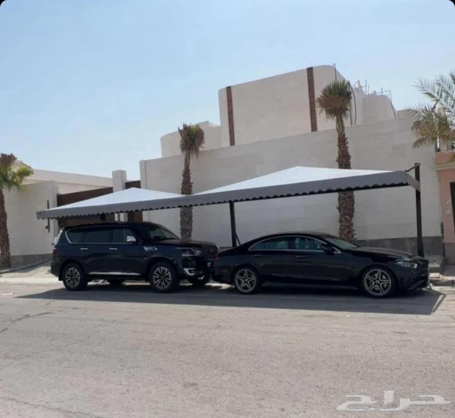 For umbrellas, shades, and seating at symbolic prices64263981116547111