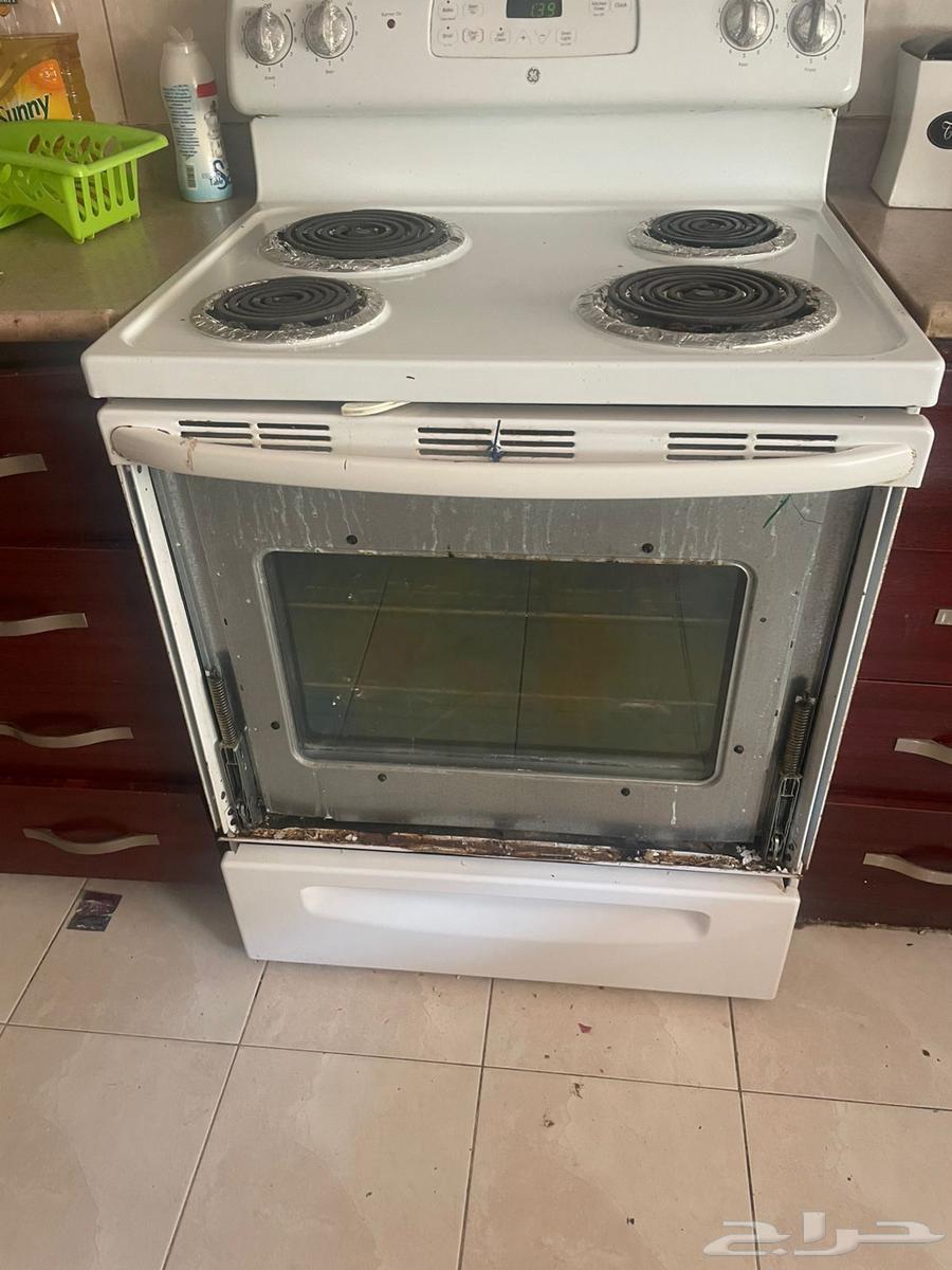 Maintenance of all types of gas and electric ovens, with genuine spare parts provided64259718464257111