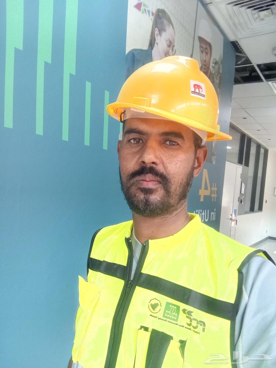 عمال تحميل وتنزيل وتكسيرونظافة يوميات64263983345283110