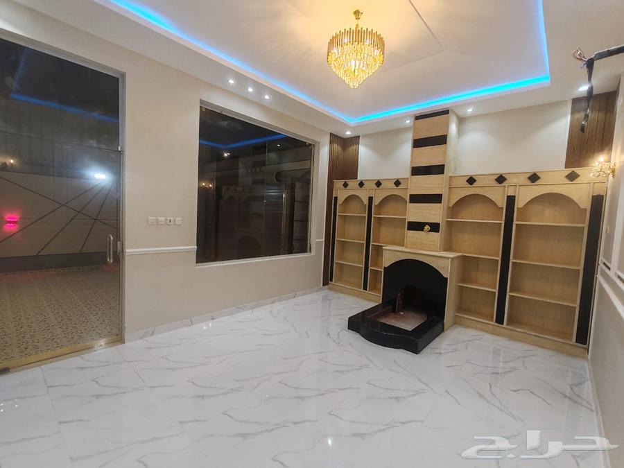 فيلا فاخره تقبل الدعم64254311715841113