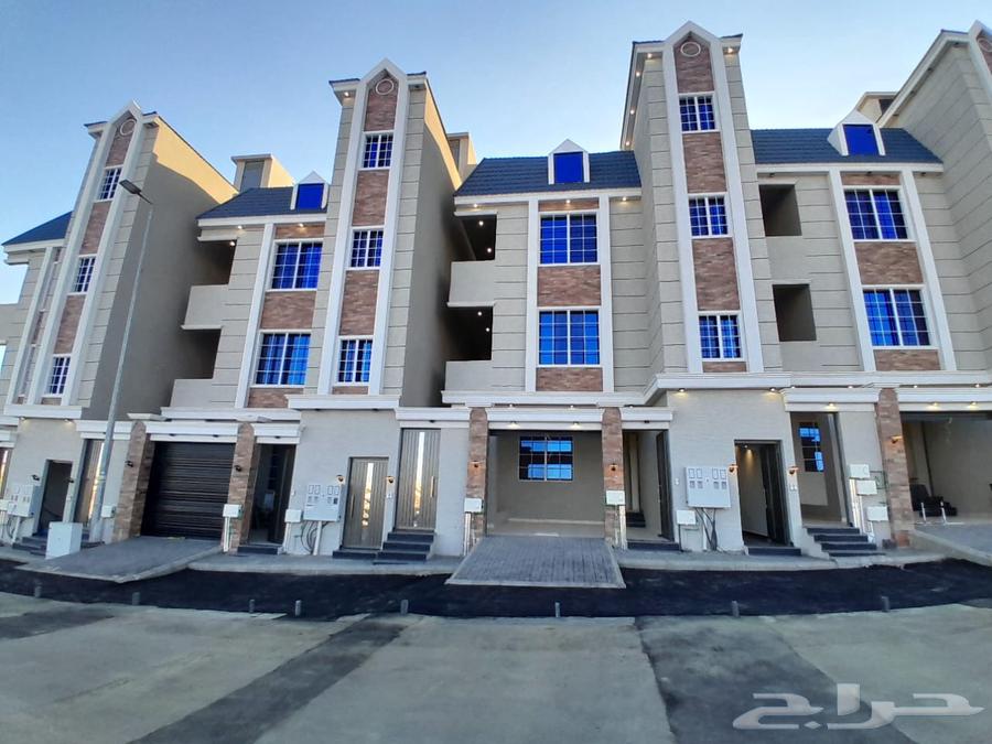 للبيع شقه دور ثاني مع سطح المصعد شغل بحي المعارض ب580الف64263785894019110