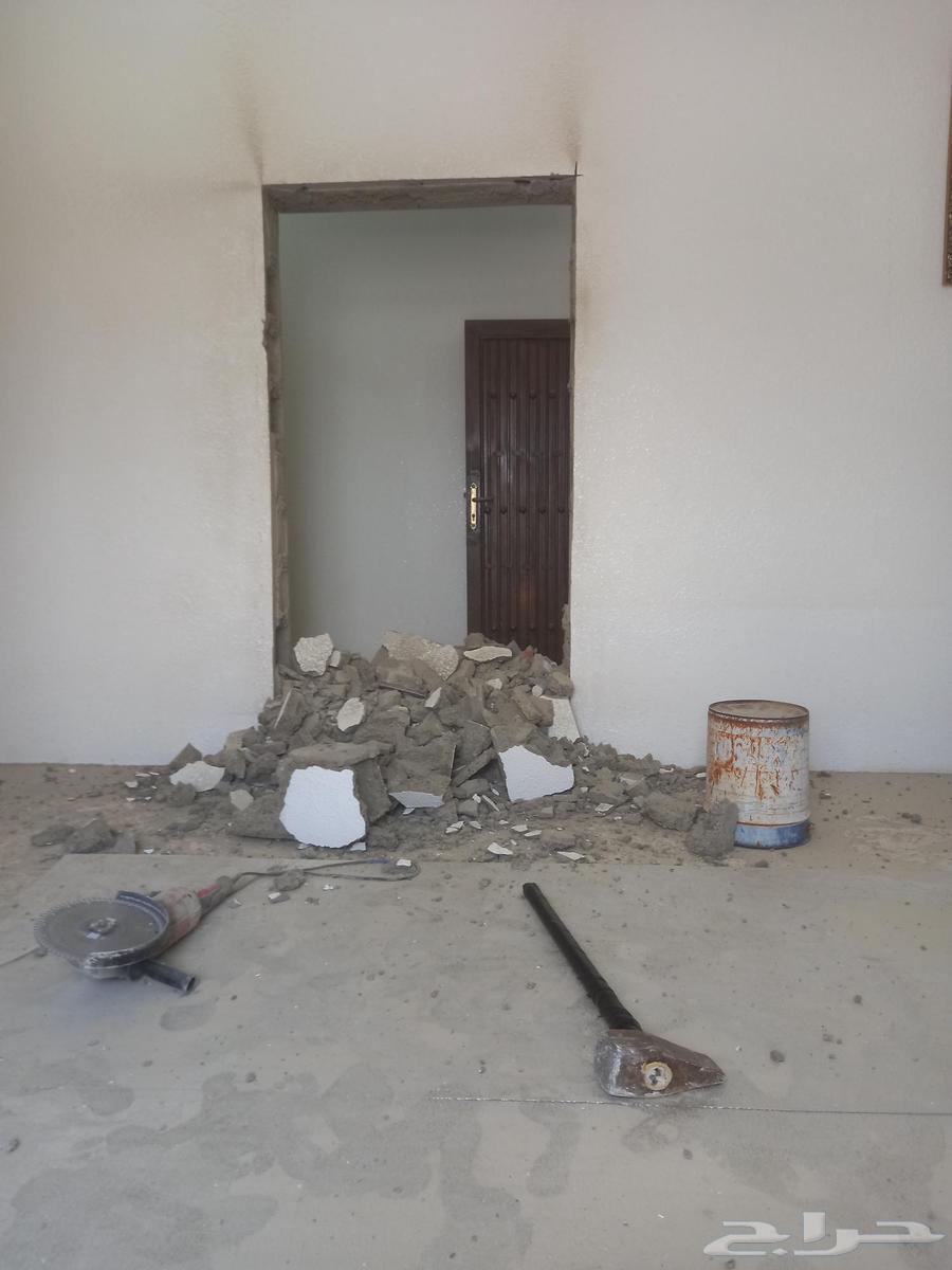 Laser cutting and breaking of walls, creating identity openings, door openings, and wall cutting64264686000002111