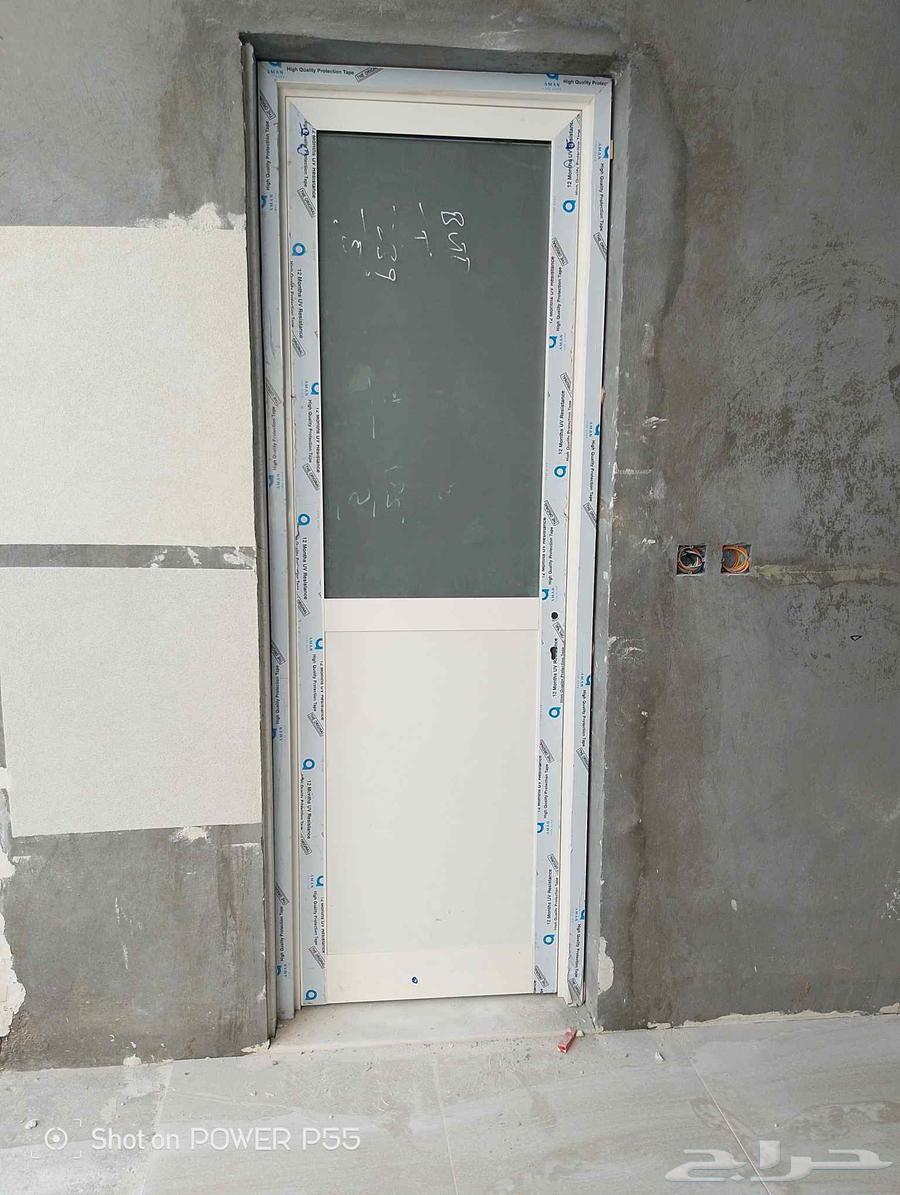 فني جميع اعمال المنيوم ولخشب وغرف النوم64264869066113113