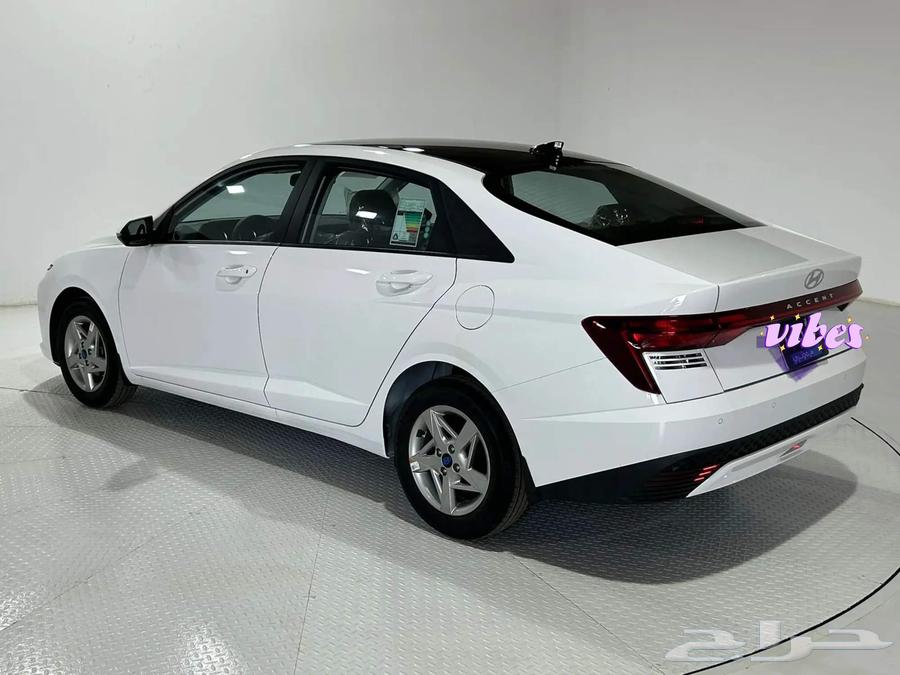 سيارة مشاوير وموظفين داخل الخبر64259897919490110