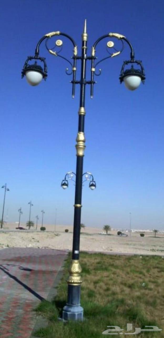 Lighting poles64264684460545111