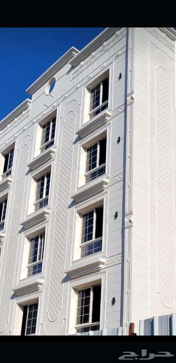 Colored plaster, alternative to stone64264867254145112