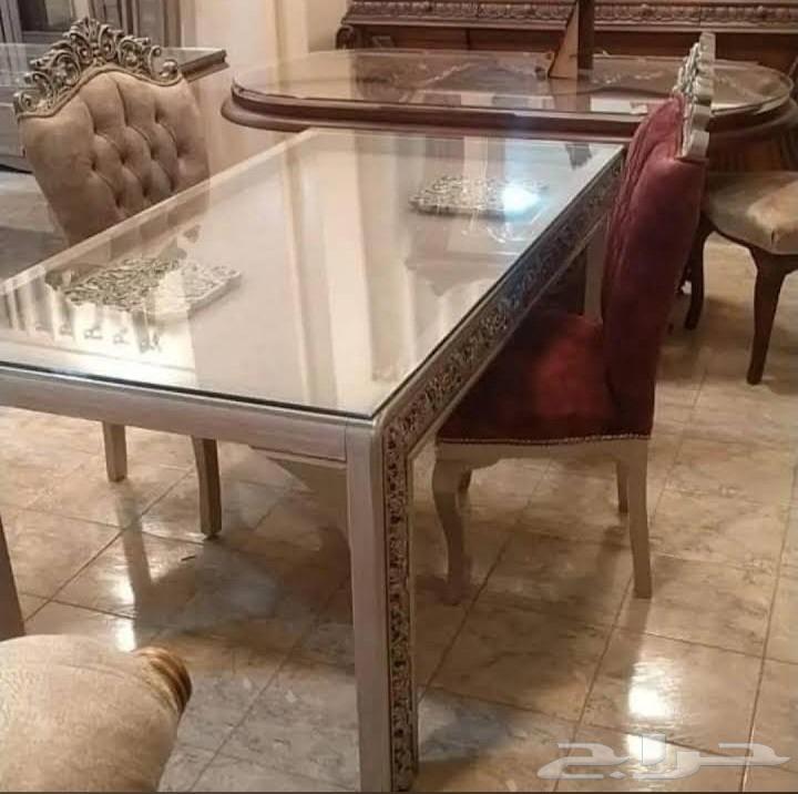 Secret glass tables64255128871042113