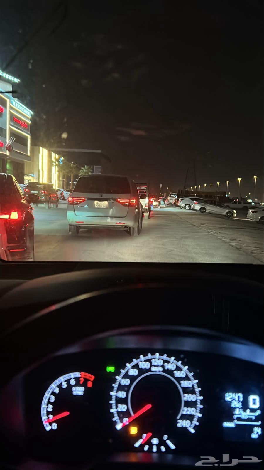 Warehouse or moving driver with valid license64270285734274110