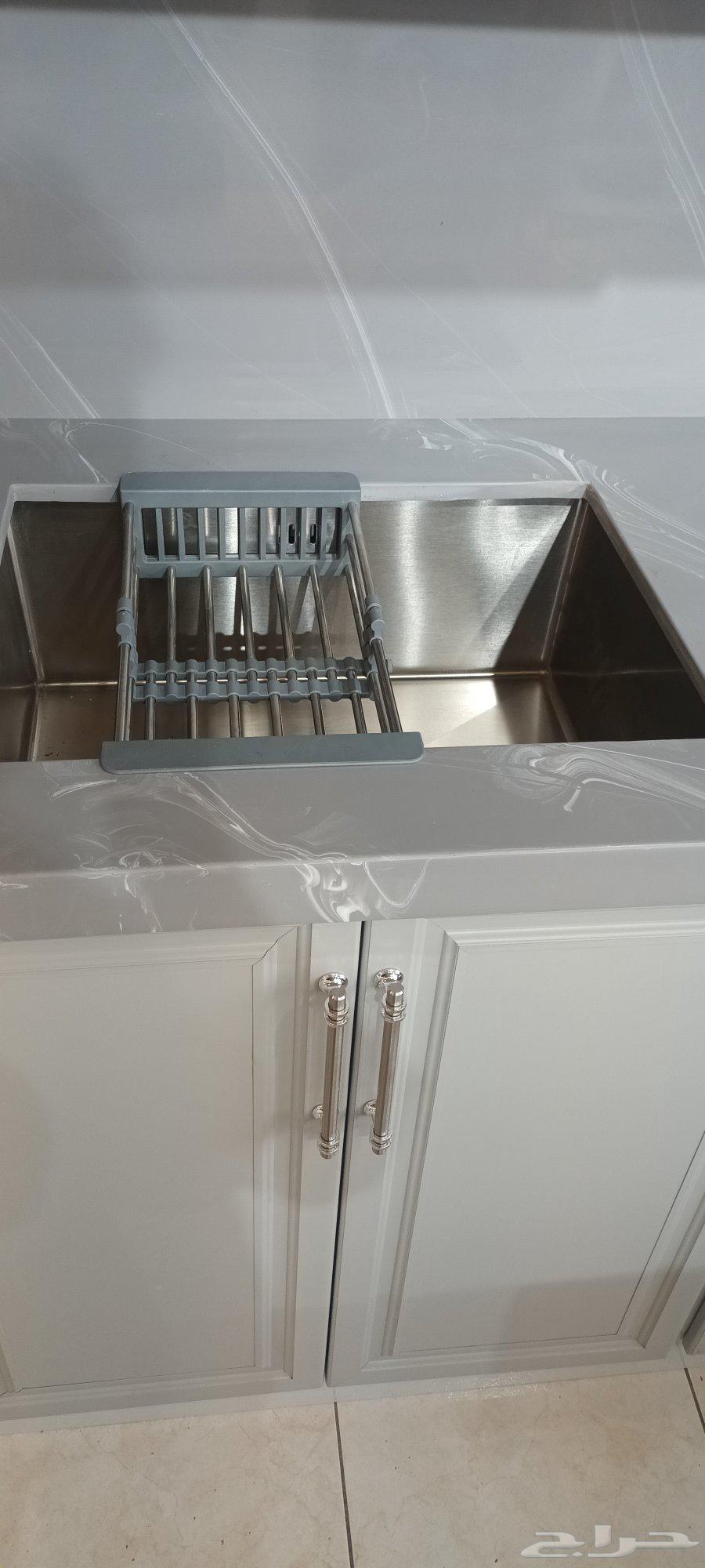 Carpenter for disassembly, installation, and maintenance64263796490114112