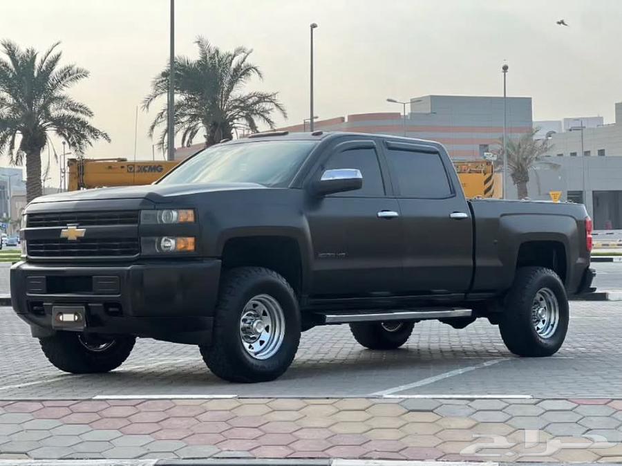 We have matte rubber spray, body spray, wheel rim spray, decorative spray, Raptor spray64259718621570113