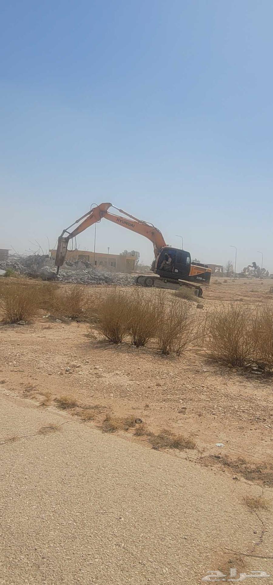 هدم مباني مقابل المحتويات64263983782657113