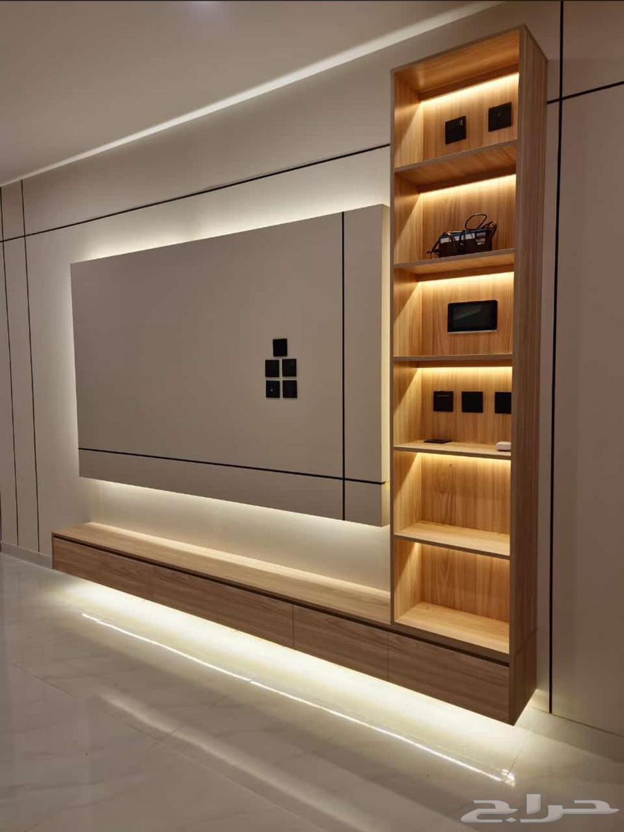 Wood and marble alternatives, chipboard, and foam decorations64260124214017113