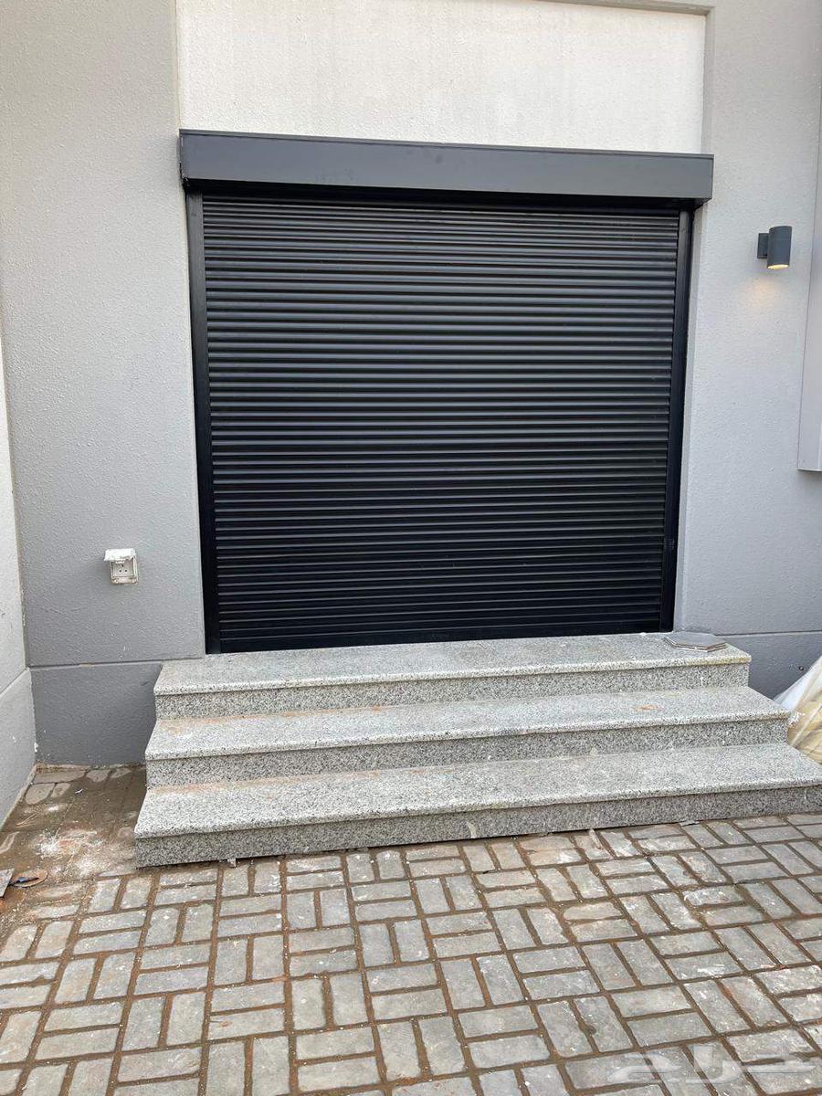 For modern shutter works64259718398722111