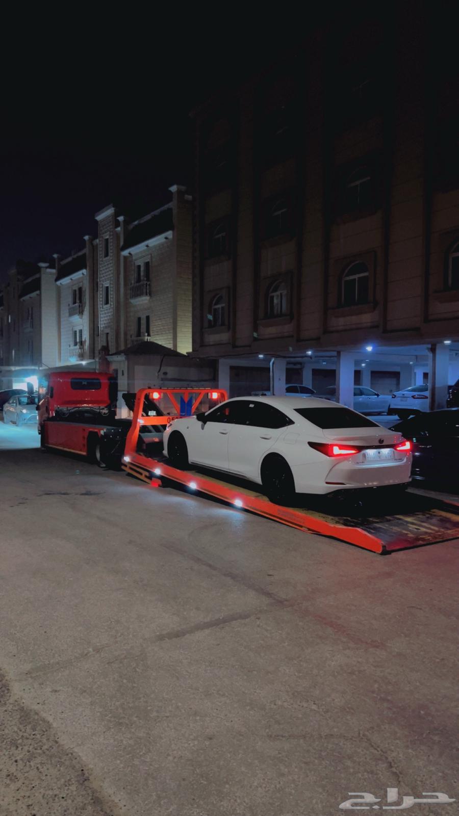 سطحه من الرياض إلى الدمام أو جدة64355008642945110