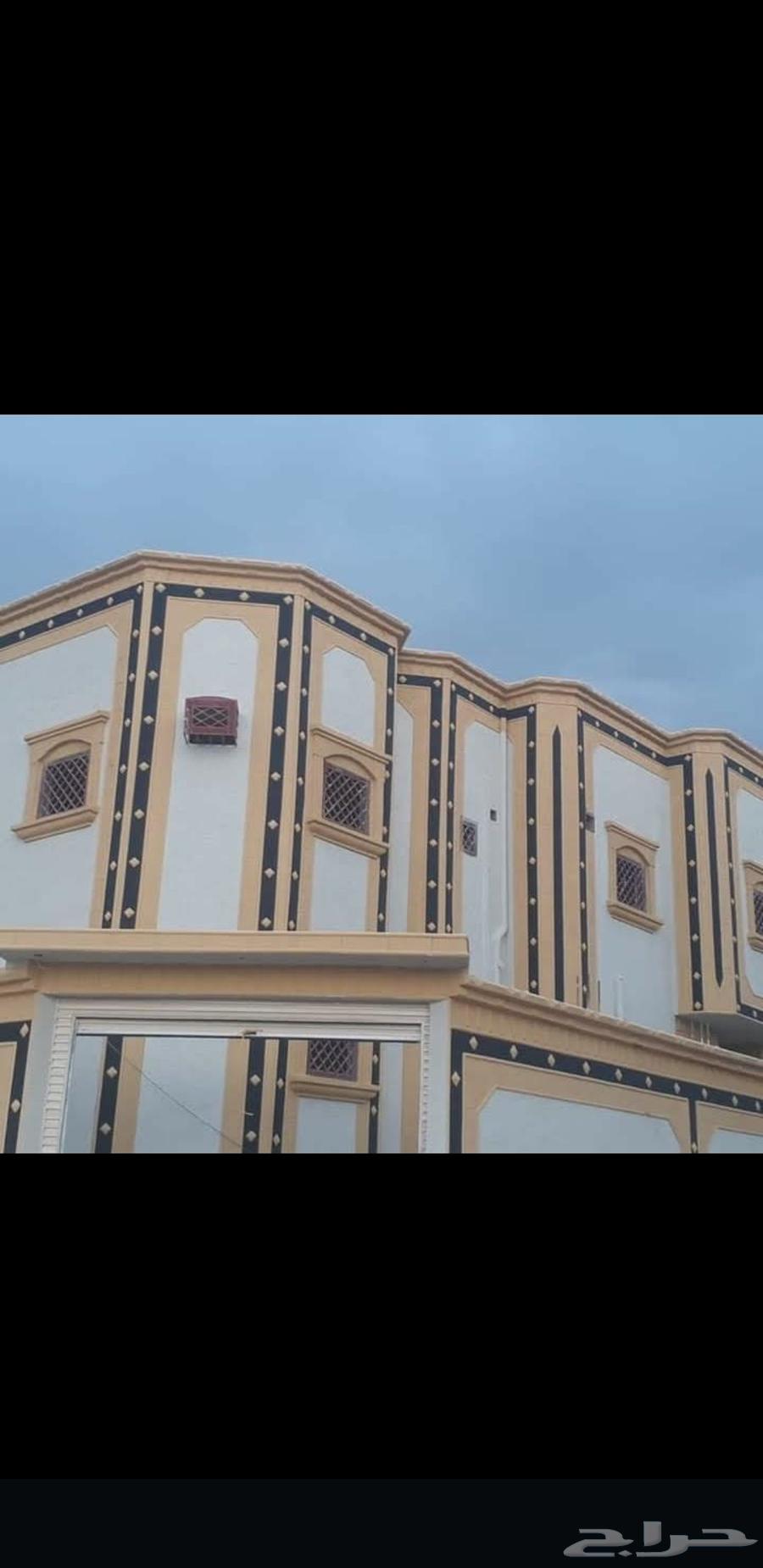 لياسه ملونه باللاسمنت الابيض وبطحاء الرياض معا اعمال العزل64457582652931110