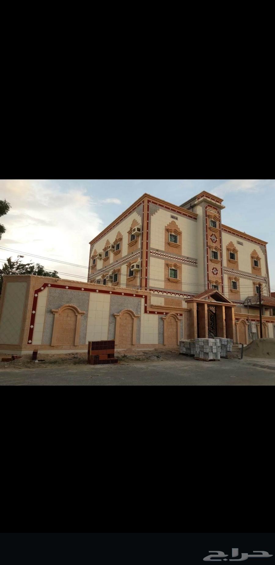 لياسه ملونه باللاسمنت الابيض وبطحاء الرياض معا اعمال العزل64457582652931112