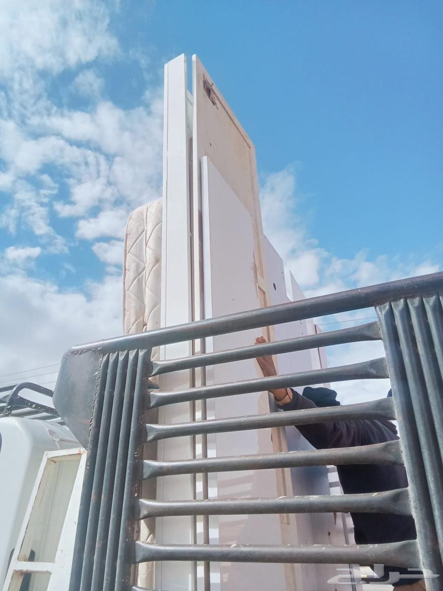 Furniture and cargo dismantling, assembly, and moving workers for all items within Al-Hafir64370197236610110