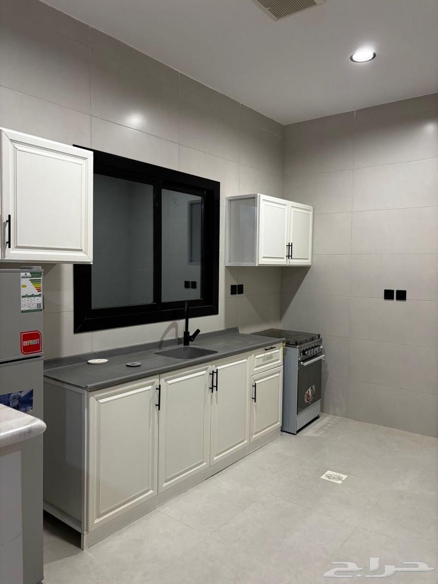 شقق فخمة مفروش جديد ايجار شهري في مشرفة مع السبعين64360113743874113