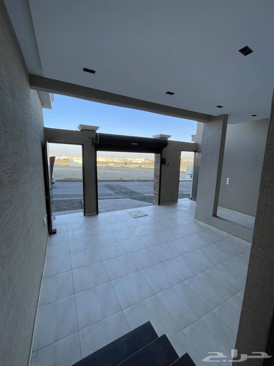 شقق ارضيه وعلويه تشطيب ممتاز واصل جميع الخدمات بحي المعارض64370011822594114