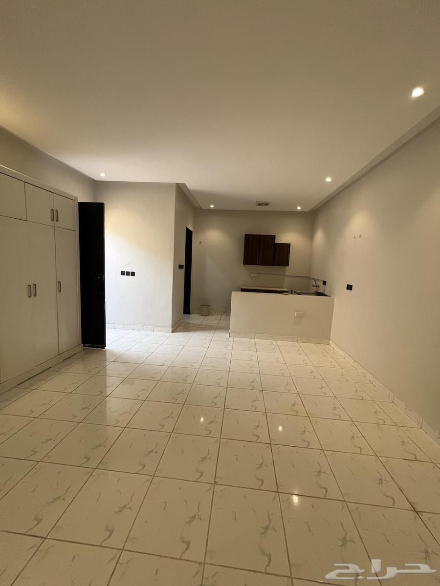 غرفة للإيجار