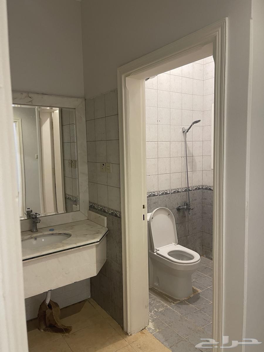 دور ارضي للايجار حي الياسمين64360131460738112