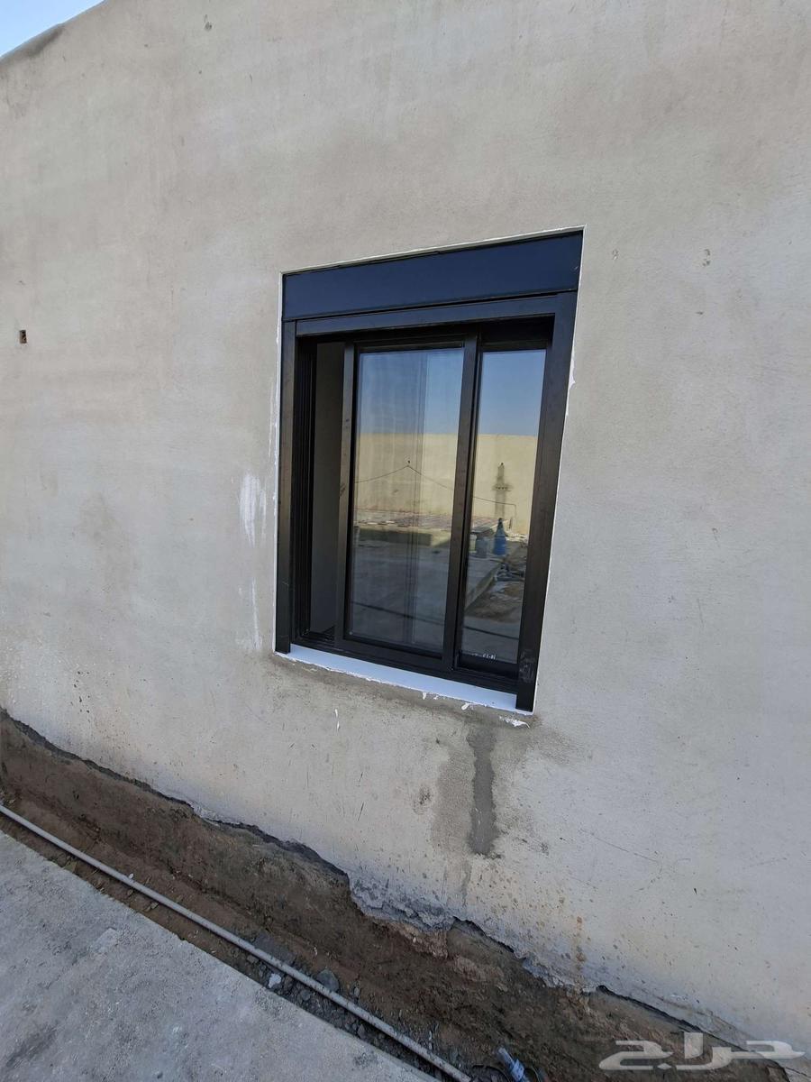 Aluminum shop specializing in aluminum doors, showers, kitchens, and maintenance, disassembly, and transportation64360182974211113