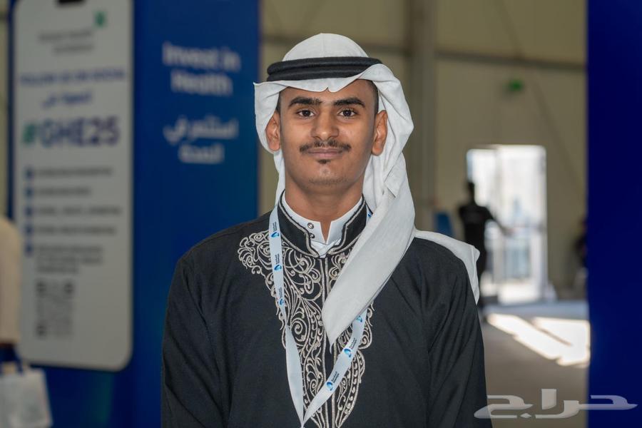 Coffee and tea servers, men and women, we are at your service64402969120001112