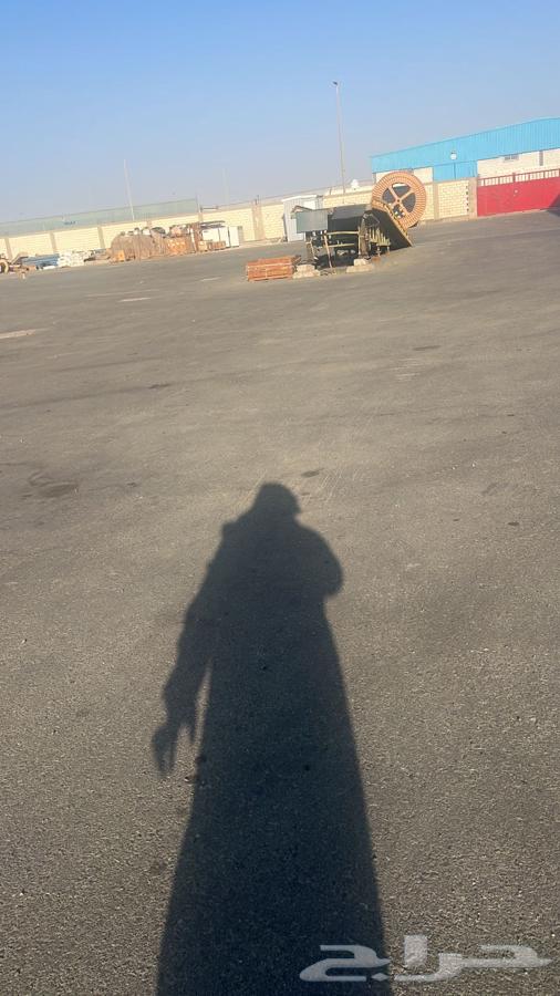 حوش مسور ارض كبيرة للايجار64360113687299111