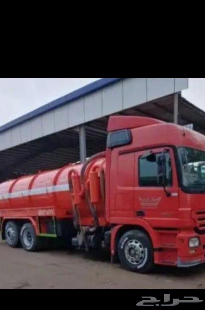 Plumber, sewage unclogging, pipe connection, and suction64370197897090114