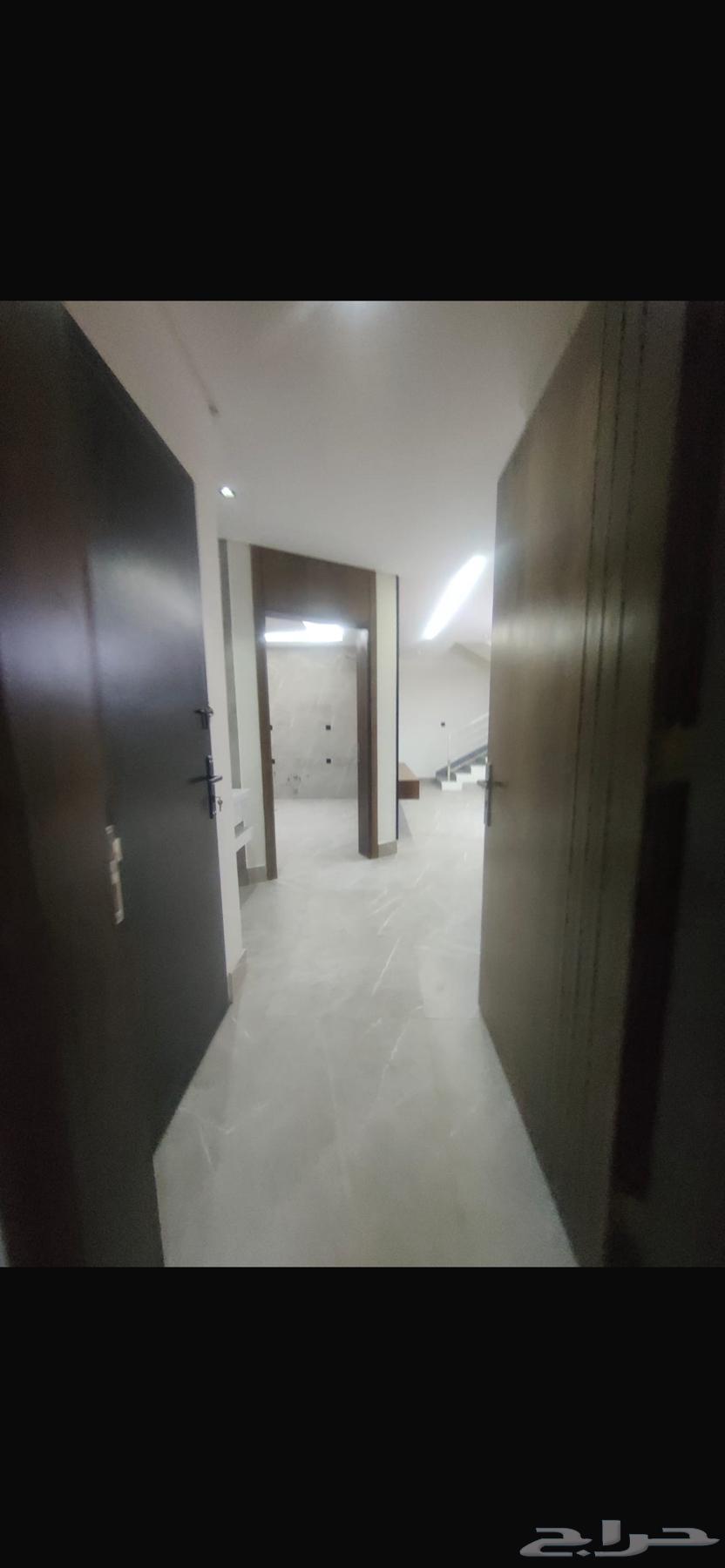 فيلا روف علوية للبيع64370011308290111