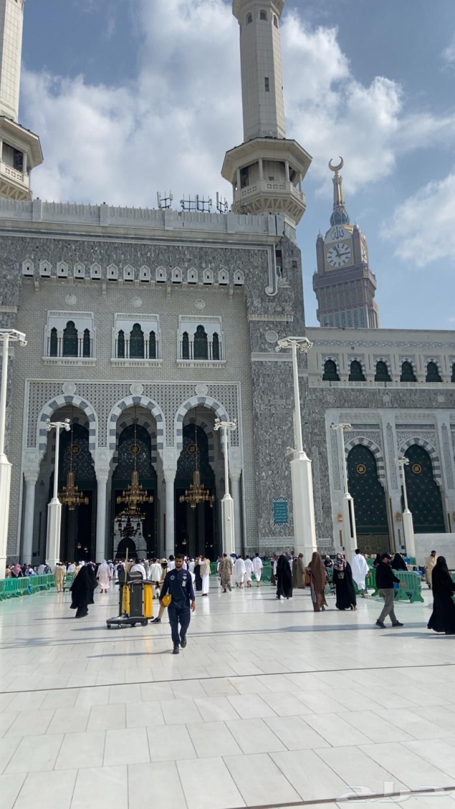 سطحه شرق الرياض حي الندوه دخل وخارج الرياض64379873711747110