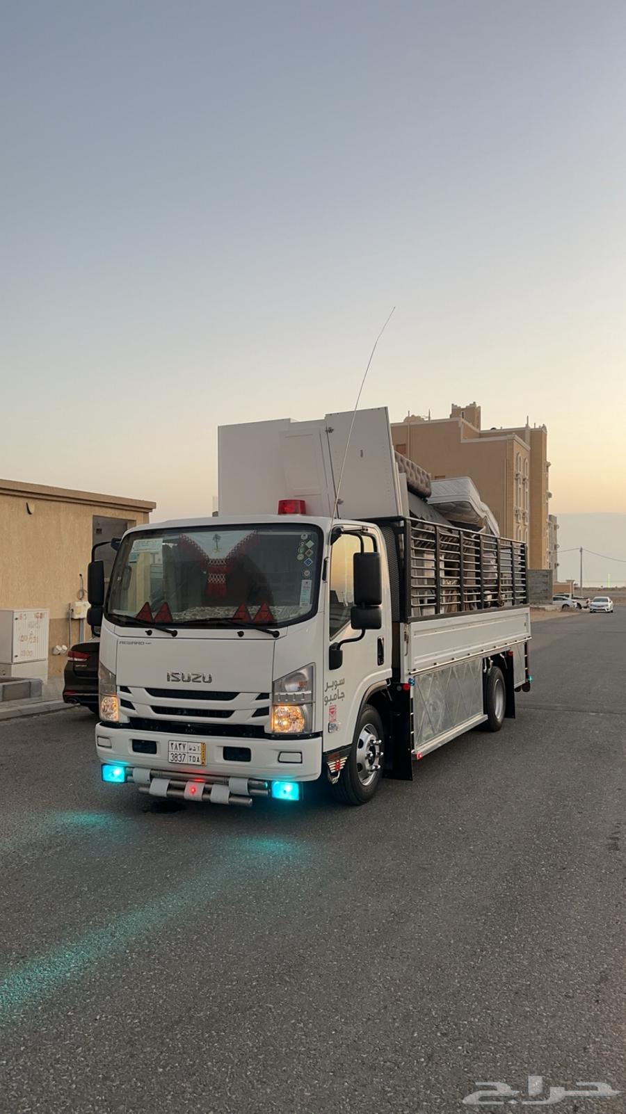 دينه في الوجه املا64380073667201111