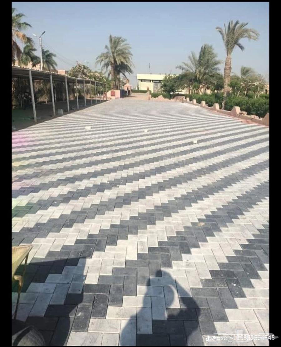 ابو ادهم معلم ومقاول بندوره وانترلوك شغل مخططات وحدائق احواش64379856436738112