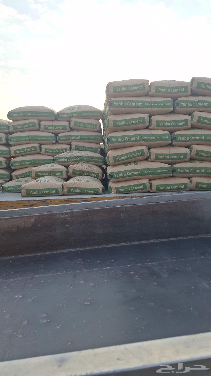 أسمنت وطوب وبطحاء و عتب وبطحاء رياض64379838874625112