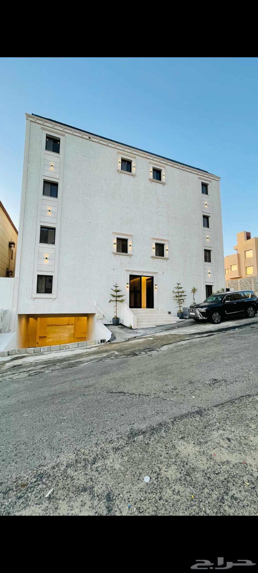 للبيع فلل تاون هاوس موقع مميز تشطيبات فندفيه أسعار مناسبة64379837317506110