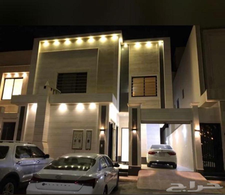 Villa 300 sqm with internal staircase and two apartments, Al-Rimal, Hayy Tinal64379837014657110