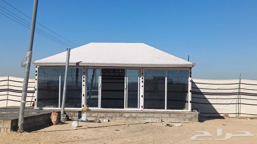 Desert camp setup, traditional tent installation, royal tent assembly and draping64380041325699114