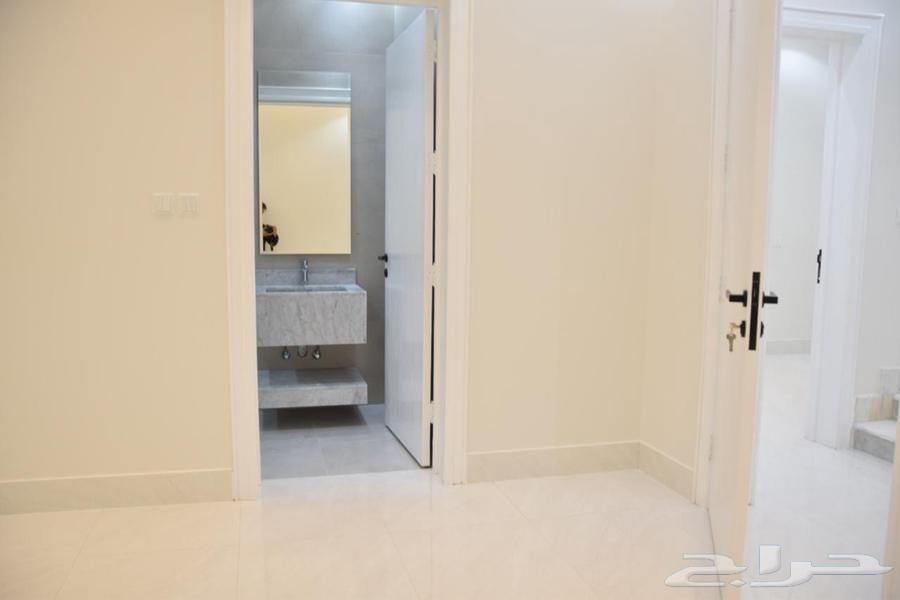 أبها العرين فله64370096125059113