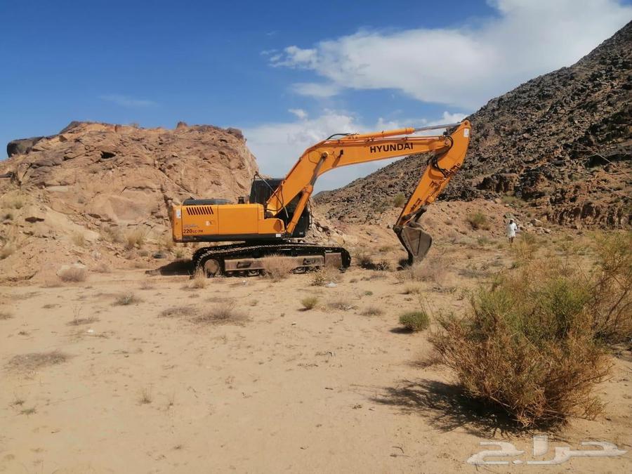 I offer construction and land leveling services in Mahayil, Zawhaya, and Khamis Al-Bahari64370263450754111