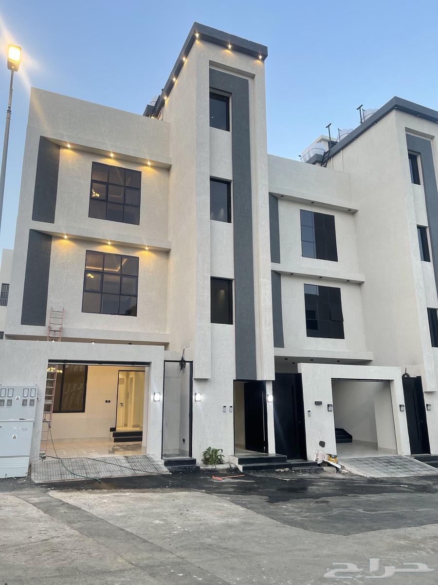 للبيع شقق ادوار علويه وسيعه بالمحاله ابها64370095920513110