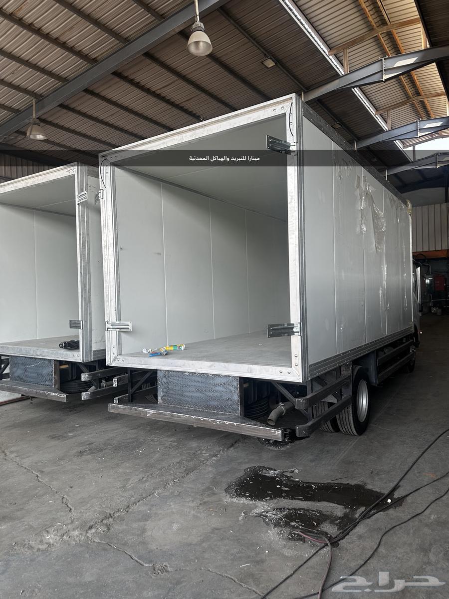 Metal structures, refrigerated truck boxes and coolers64379838776579113