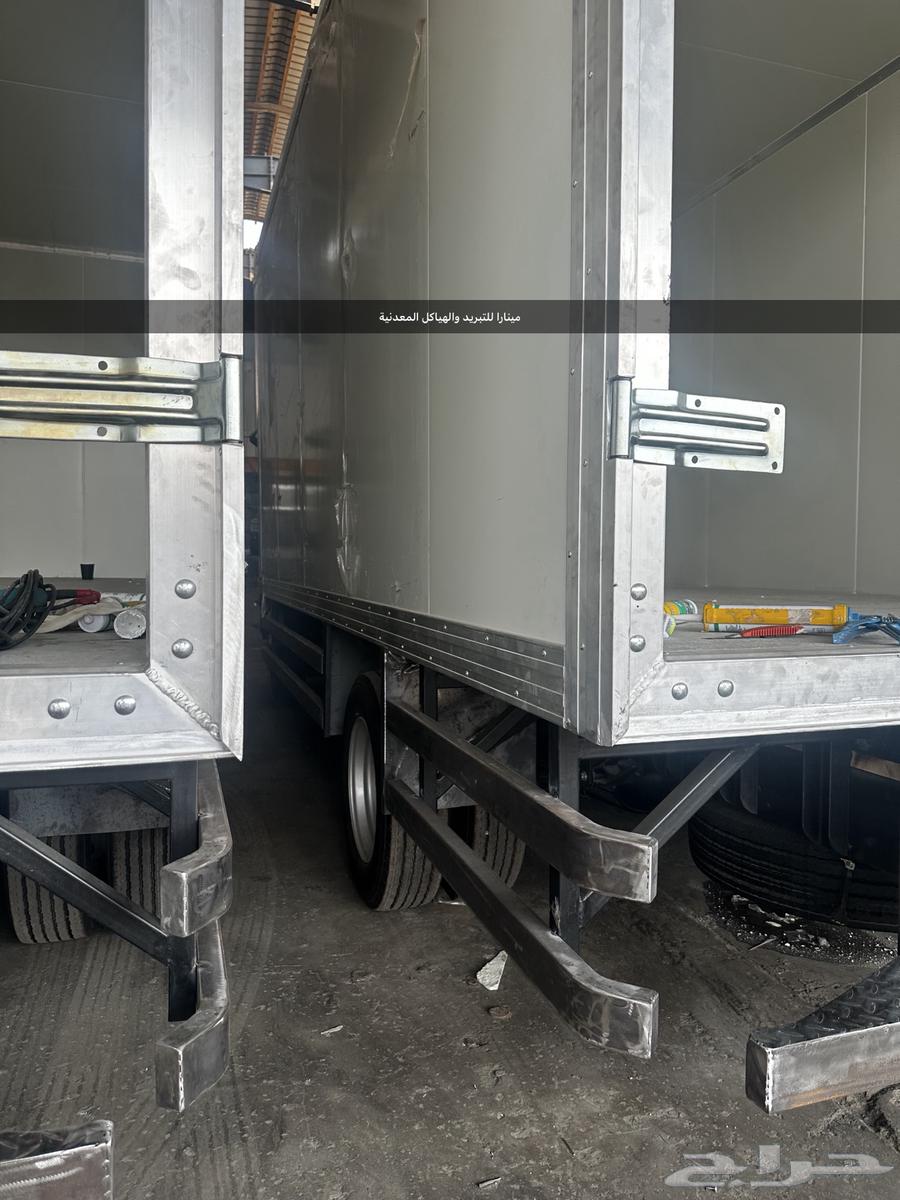 Metal structures, refrigerated truck boxes and coolers64379838776579111