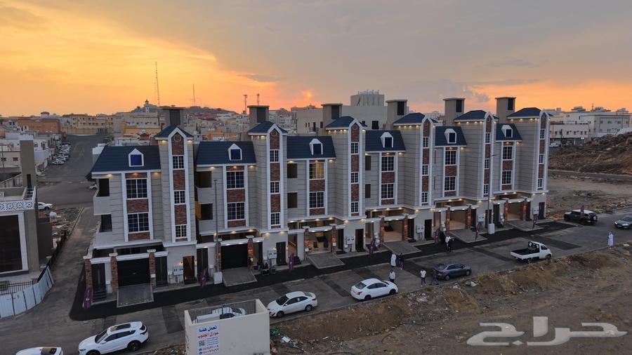 للبيع شقق مودرن غرب الخميس بحي المعارض بالقرب من طريق ابها64370096101635111