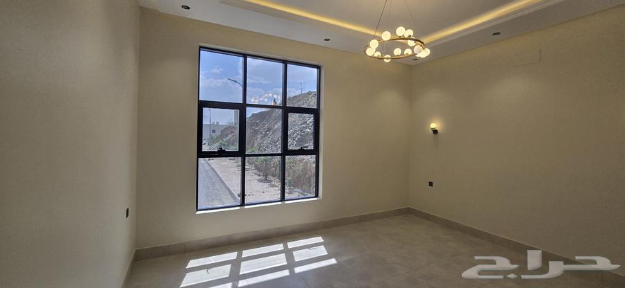 للبيع شقق علويه دره المحاله بالقرب من جامعة الملك خالد64379837382274112