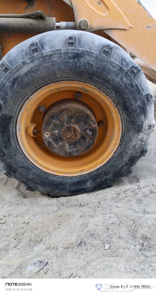 بنشر بنشري سفري متنقل لجميع أنواع الإطارات والمعدات الثقيلة64370263789570111